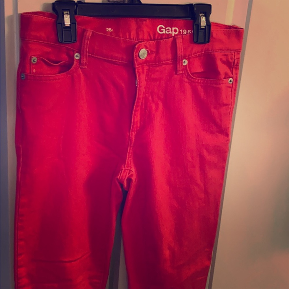 Women’s Gap red skinny jeans - Sz 25R